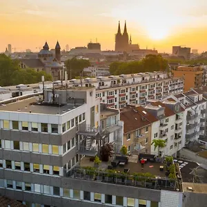 Hotel Hostel Koeln, Cologne